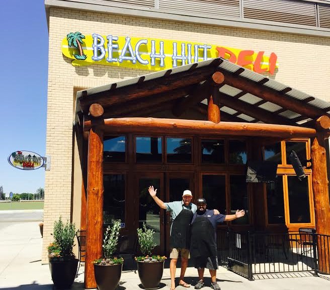 Beach Hut Deli exterior photo - Fresno